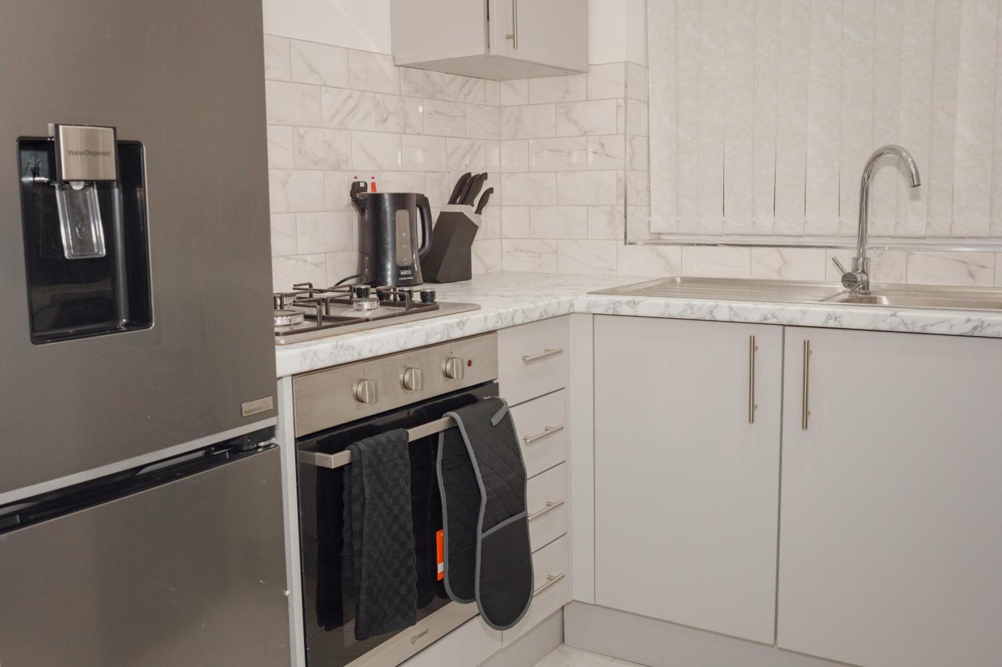 Citycharmms- Entire Near Etihad Stadium Holiday home